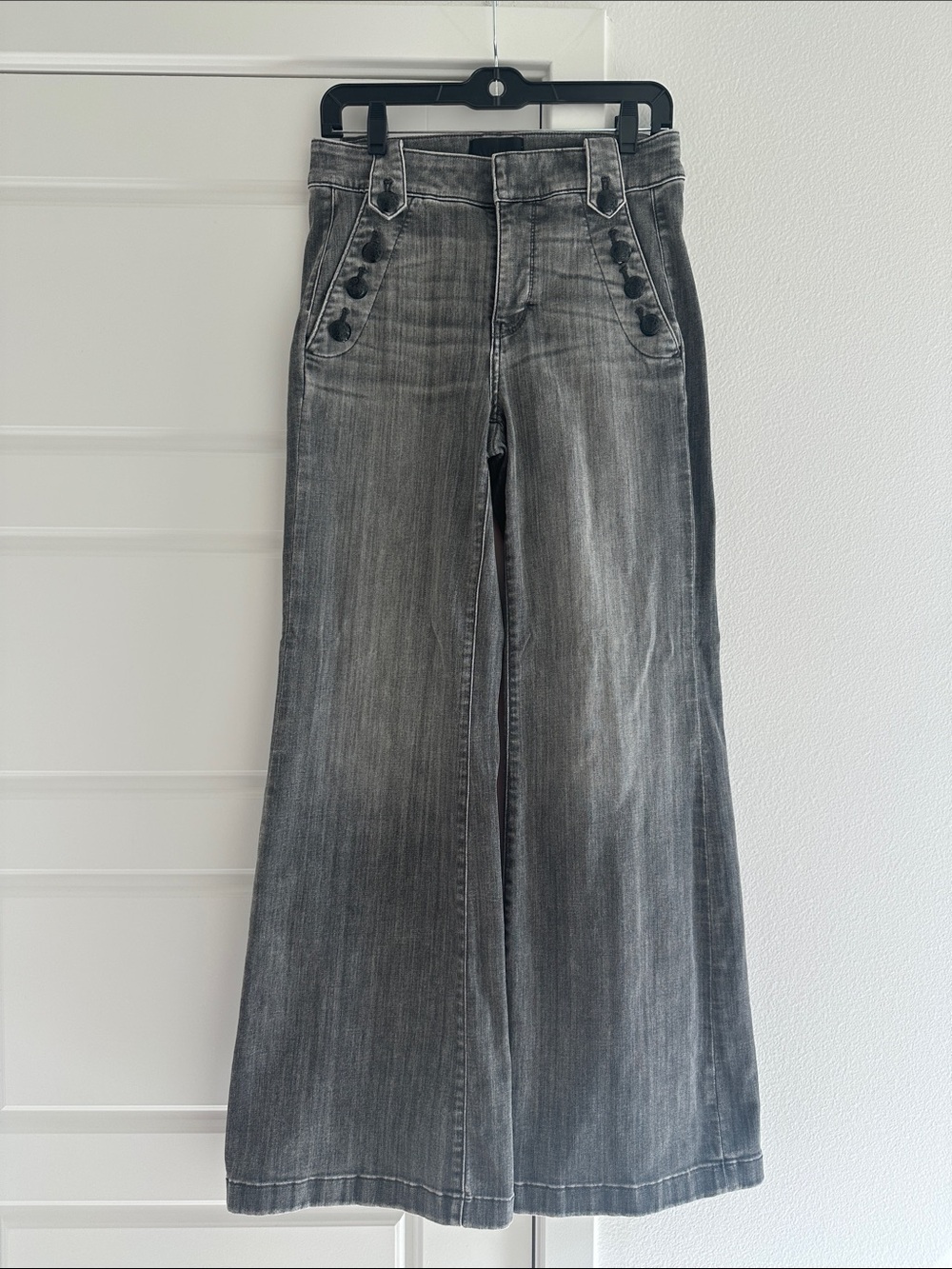 White House Black Market Gray High-Rise Wide-Leg Jeans Size 4
